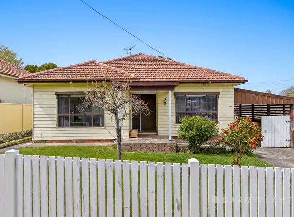 88 Water Street, Brown Hill, Vic 3350