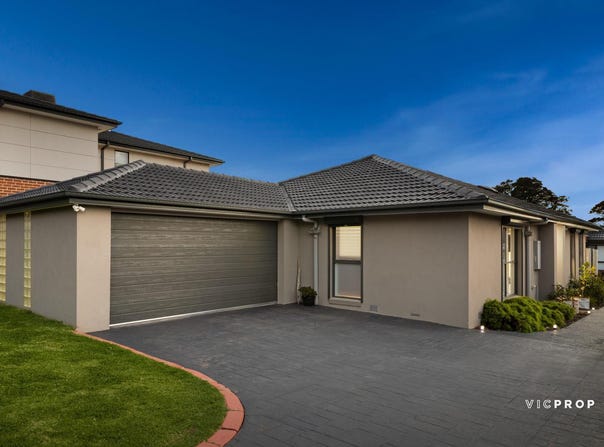 1/12 Windermere Drive, Ferntree Gully, Vic 3156
