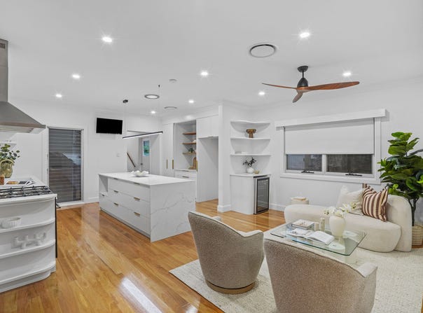 69 Queenscroft St, Chelmer, Qld 4068