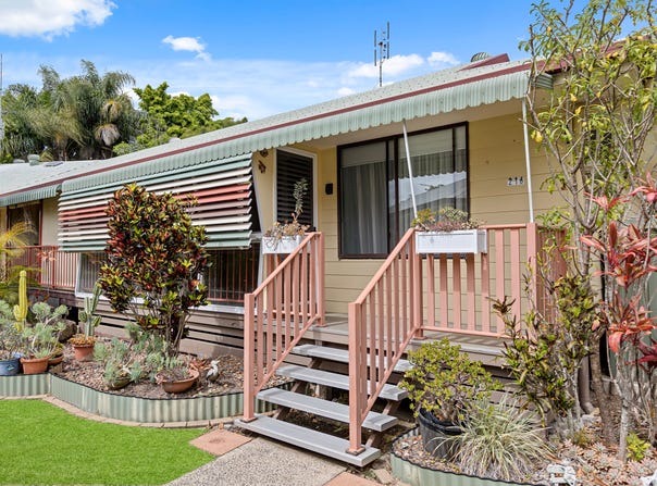 unit 216/46 David Low Way, Diddillibah, Qld 4559