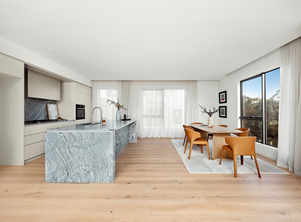 51 Hay Street, Box Hill South, Vic 3128