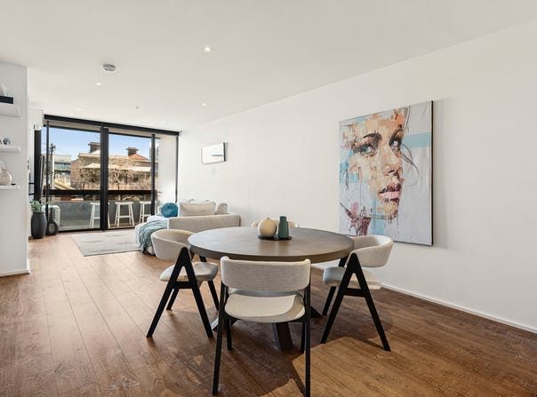 207/55 Bay Street, Port Melbourne, Vic 3207