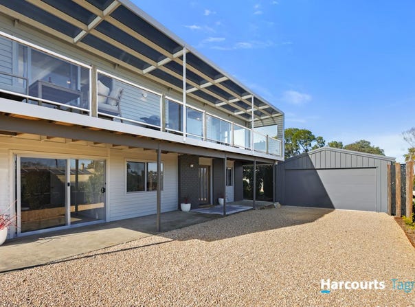6 Heath Street, Victor Harbor, SA 5211
