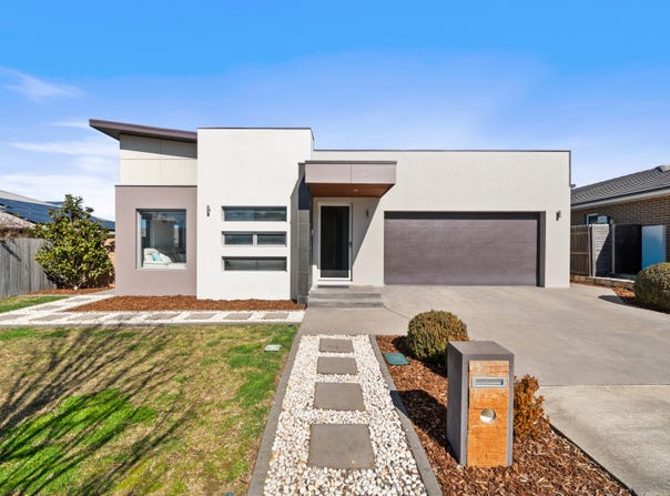 39 Casilda Street, Harrison, ACT 2914