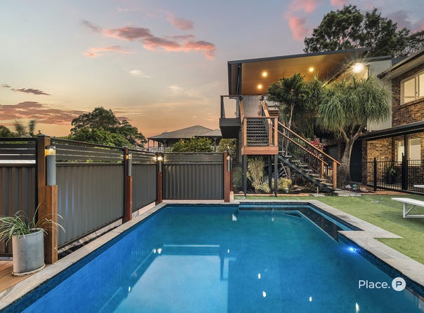 266 Edinburgh Castle Road, Wavell Heights, Qld 4012