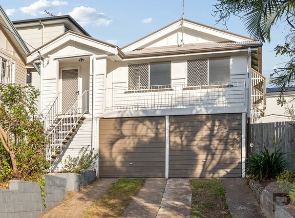 723 Logan Road, Greenslopes, Qld 4120