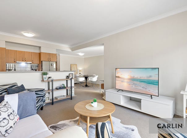 5/11 Pearson Drive, Success, WA 6164