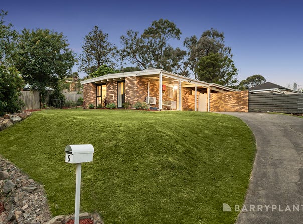 5 Byron Court, Mooroolbark, Vic 3138