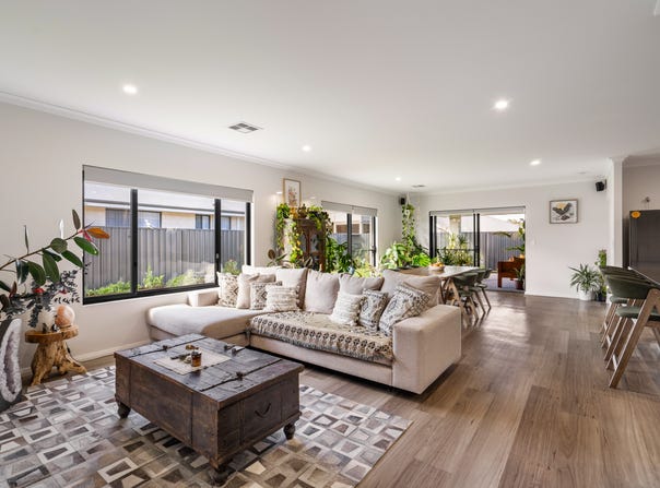 7 Tilbanup Drive, Geographe, WA 6280
