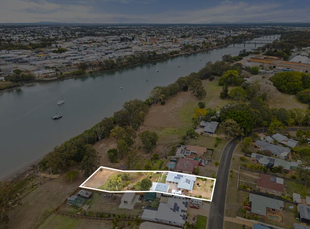 19 Mariners Way, Bundaberg North, Qld 4670