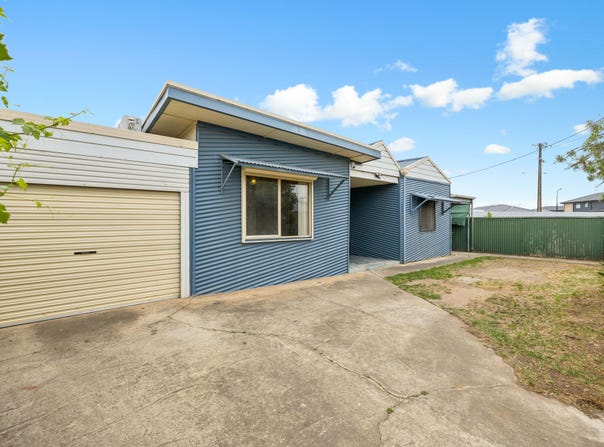 13 Fairlie Street, Ottoway, SA 5013