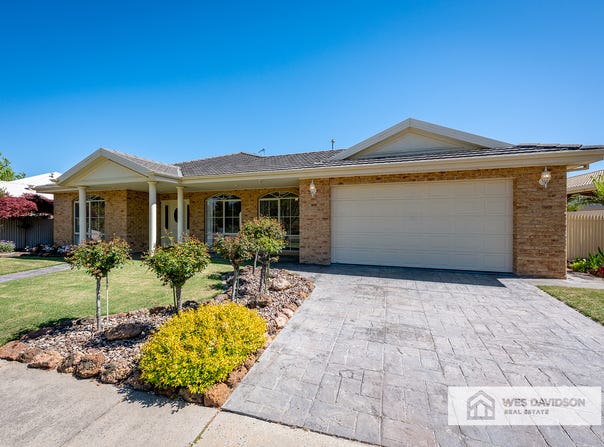 132 Barnes Boulevard, Horsham, Vic 3400