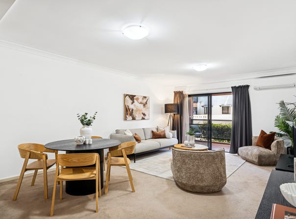 27/122 Mounts Bay Road, Perth, WA 6000