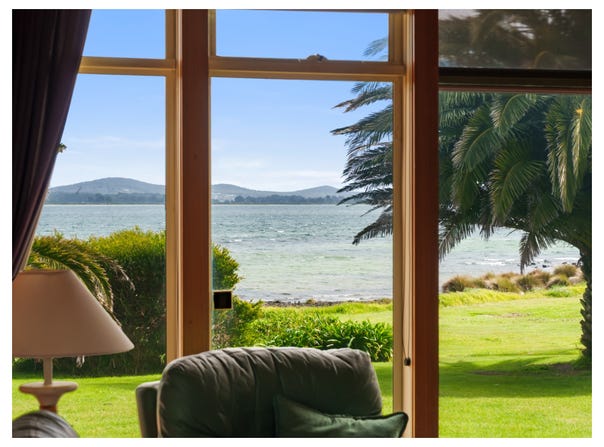 109-111 Low Head Road, Low Head, Tas 7253