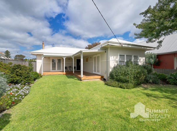 11 Queensbury Street, South Bunbury, WA 6230