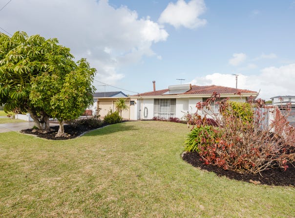 5 BAMPTON WAY, Warnbro, WA 6169