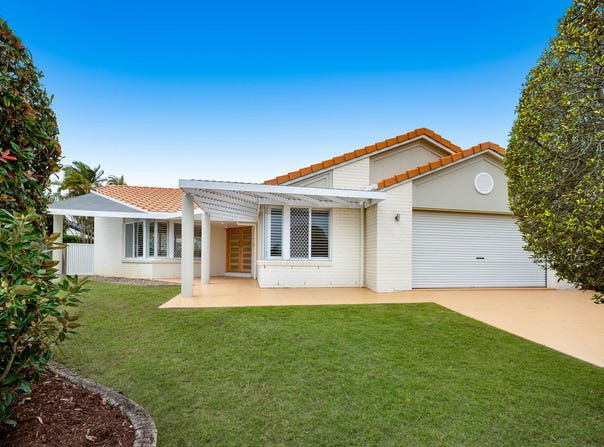 7 Trafalgar Place, Carindale, Qld 4152