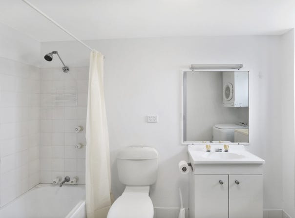 23/13-27 Fairway Drive, Clear Island Waters, Qld 4226