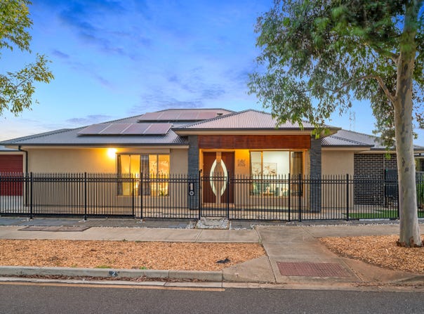 2 The Boulevard, Parafield Gardens, SA 5107