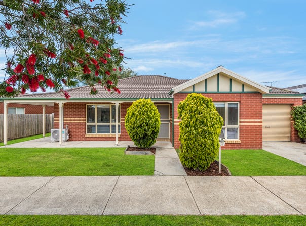 24 Young Street, Lara, Vic 3212