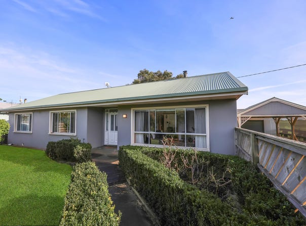 274 Princes Highway, Port Fairy, Vic 3284