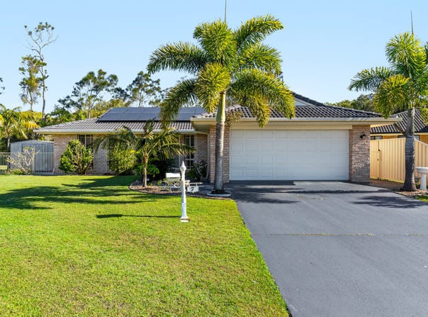 7 Kallatina Place, Yamba, NSW 2464