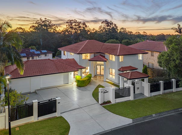 16 Knightsbridge Place, Bridgeman Downs, Qld 4035