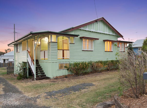 10 Waight Street, Rosewood, Qld 4340