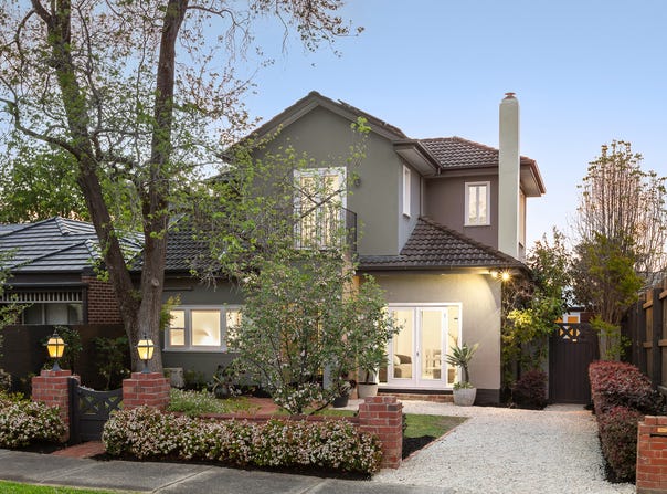 11 Berwick Street, Camberwell, Vic 3124