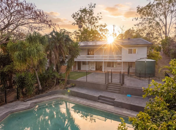 25 Fiona Street, Bellbird Park, Qld 4300