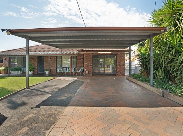 141 Booth Street, Narromine, NSW 2821