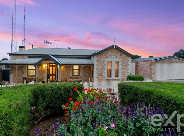 36 Bay Road, Moonta Bay, SA 5558