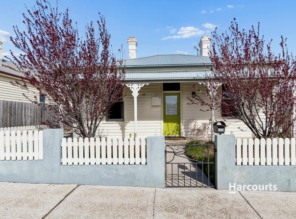 19 Henry Street, Devonport, Tas 7310