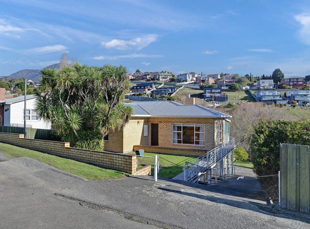 51 Pottery Road, Lenah Valley, Tas 7008