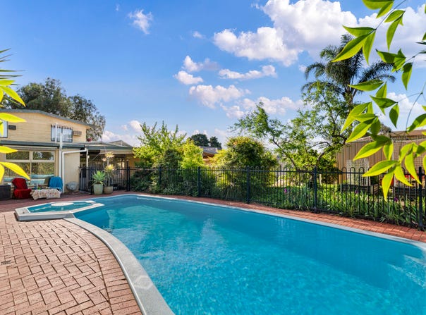 15 Kennington Road, Hope Valley, SA 5090