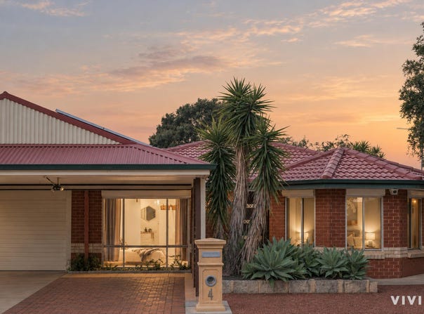 4 Skyros Mews, Stratton, WA 6056