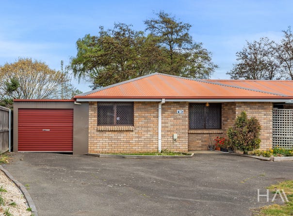 1/2-6 Newnham Close, Newnham, Tas 7248