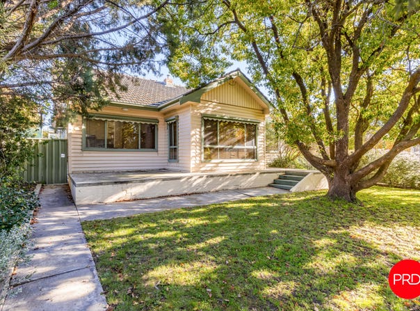 6 Cook Street, Spring Gully, Vic 3550