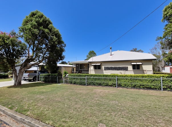 32 Andrews Road, Crows Nest, Qld 4355