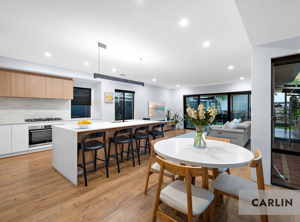 20a Jagoe Loop, Willagee, WA 6156