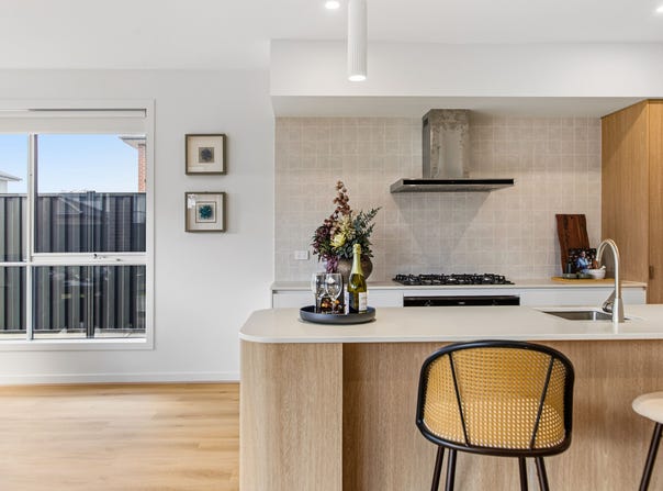 8 Vetara Street, Berwick, Vic 3806