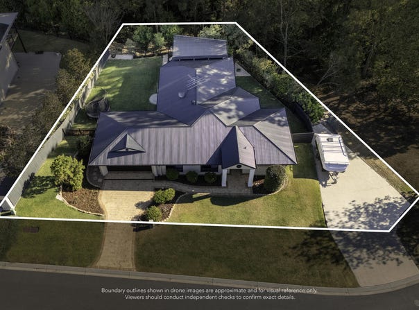 166 Saraband Drive, Eatons Hill, Qld 4037