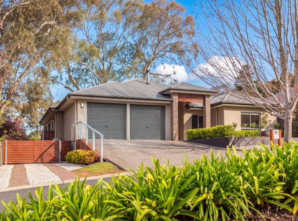 11 Nicholas Paech Drive, Hahndorf, SA 5245
