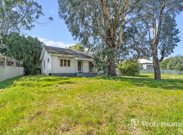 1 Wangalla Place, Koongamia, WA 6056