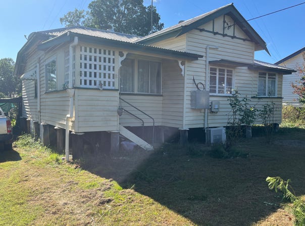 10 Main Street, Hivesville, Qld 4612