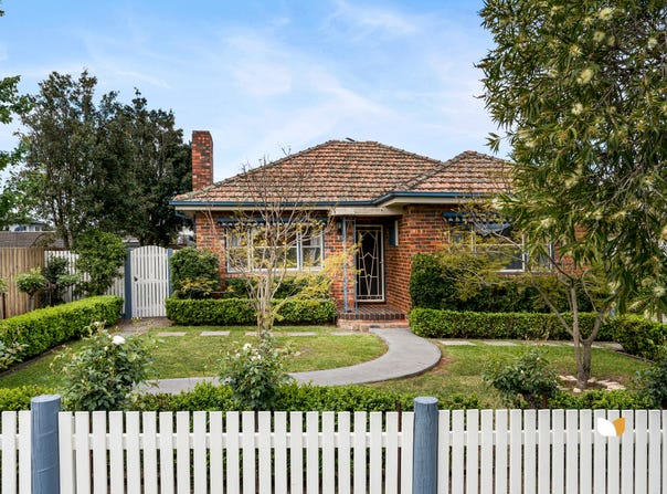 12 Cartwright Street, Oak Park, Vic 3046