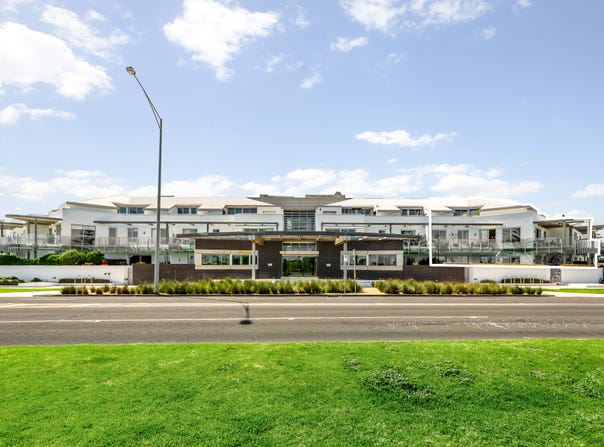 56/15 Beach Road, Hampton, Vic 3188