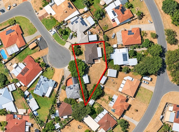 15 Giles Place, Waikiki, WA 6169