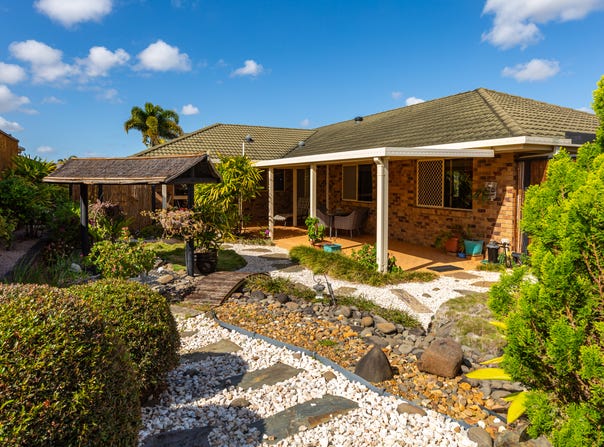 24 Robina Drive, Avoca, Qld 4670