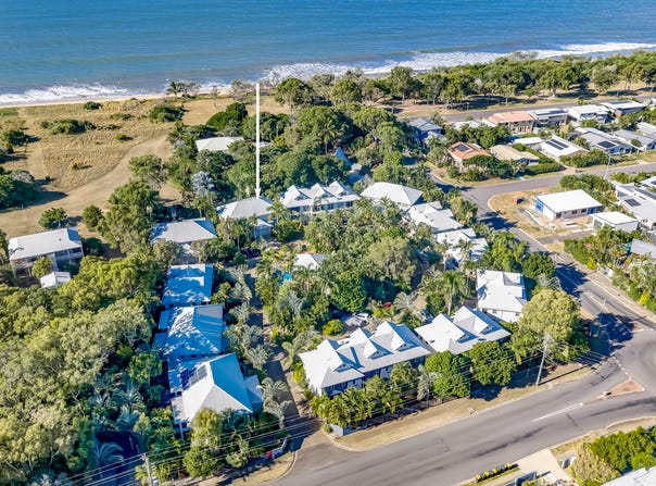 10/2 Sylvan Drive, Moore Park Beach, Qld 4670